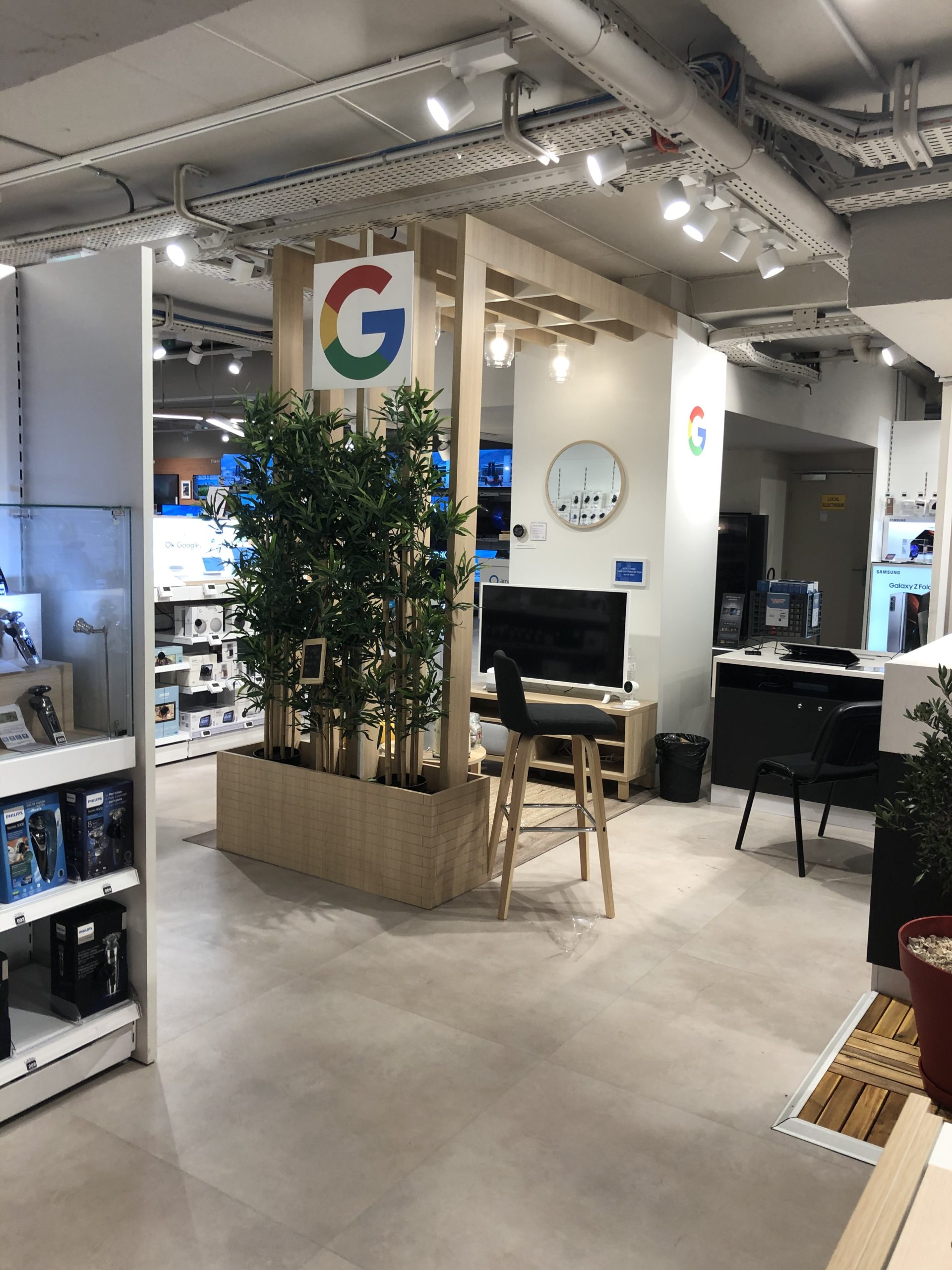 Buyby Market - STAND POP-UP GOOGLE 1